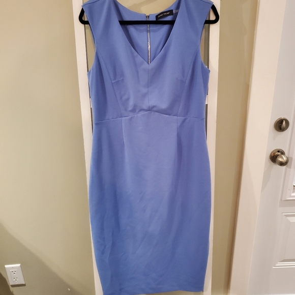 Ivanka Trump Dresses & Skirts - Knee length dress